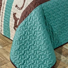 img 1 attached to 🤠 Комплект покрывала WPM World Products Mart JENA Queen - Юго-Западный дизайн коттеджа Coverlet Quilt с сапфировым/бежевым/коричневым узором подковы, лошади и колючей проволоки ковбоя - 3 предмета