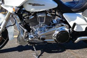 img 2 attached to 🏍️ Хром Hypercharger ES Horn Cover для Harley-Davidson Softail: Kuryakyn 7496 Мотоцикл Аксессуар (1995-2019)