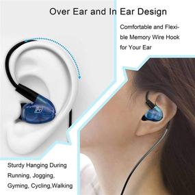 img 1 attached to Проводные спортивные наушники LAFITEAR Over-Ear с крючками на ушные брелки, шумоподавление, управление громкостью и микрофон для бега, тренировок, зала - синие.