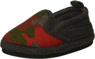 cute and cozy little boys' dearfoams fleece slipper cayenne shoes: keep their feet warm in style! logo