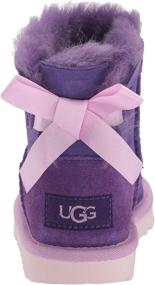 img 2 attached to 👢 Стильные и уютные: UGG Детское унисекс-ботинки Mini Bailey Bow II.