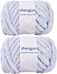 img 4 attached to 🧶 Жемчужная плюшевая пушистая пряжа Jumbo Chenille 2-Pack - Густая роскошная большая петля, быстрая ручная пряжа для пледа, легкого и весёлого ткачества, вязания крючком, ремесел, самоделок - серый, 16 унций