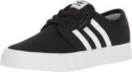 adidas originals kids seeley running shoe logo