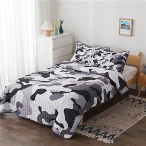 img 4 attached to 🛏️ Holawakaka Camouflage Bedspread: A Stylish All-Season Kid's Home Store Essential