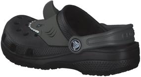 img 2 attached to Удобная обувь Crocs для детей обоих полов: коллекция туфель и сабо для мальчиков