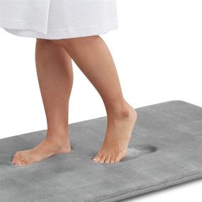 img 4 attached to 🛀 Luxuriously Comfortable Velvet Bath Mat: Genteele Memory Foam, Non Slip & Absorbent Rug Carpet (Grey, 17" X 24")
