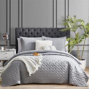 img 4 attached to EHEYCIGA Quilt Set: Grey King Size Bedspread Coverlet for a Lightweight and Reversible Summer Quilt Experience 🛏️ - Includes 3 Pieces and 2 Pillow Shams, Machine Washable Comforter Bedding Cover Sets - Measures 106x96 Inch