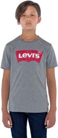 img 3 attached to 👕 Приобретите стильную футболку с логотипом Levi's для модных мальчиков