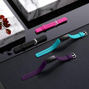 img 3 attached to Браслеты Maledan Fitbit Inspire 2: 4 штуки, маленькие, черно-лиловые/изумрудные/розовые, для женщин и мужчин