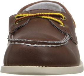 img 3 attached to OshKosh BGosh ALEX7 B K коричневые туфли для мальчиков малышей: прочная и стильная обувь для активных малышей.