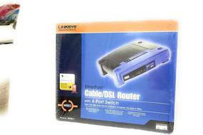 img 4 attached to Маршрутизатор Linksys BEFSR41 EtherFast 100Base TX