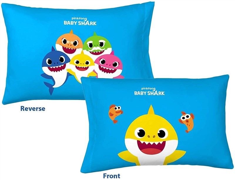 baby shark reversible pillowcase kids 로고