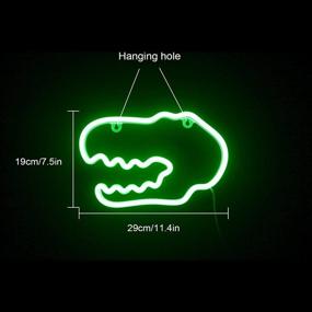 img 3 attached to 🦖 Неоновый знак "Голова Динозавра": Зеленый светодиодный неоновый светильник для интерьерной декорации, светящаяся ночная лампа с возможностью подключения через USB/аккумулятор - идеальное решение для домашней вечеринки, украшения на фестивалях и подарка для детей.