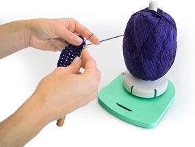 img 2 attached to 🧶 Yarn Valet Yarn Dispenser: Удобное Зеленое и Белое Решение