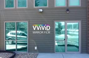 img 1 attached to Улучшите конфиденциальность с VViViD Blue One Way Mirror Window Wrap Film - DIY самоклеящаяся рулонная пленка (2 фута х 5 футов)