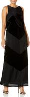 👗 luxurious sleeveless round neck velvet maxi dress for women by london times logo