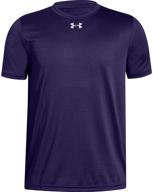 футболка с коротким рукавом under armour metallic логотип