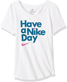 img 2 attached to Оставайтесь стильной с футболкой NIKE Sportswear Girls' Have a Nike Day Scoop Tee.