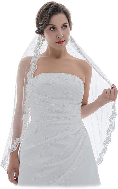 tier floral scallop embroided pearl 로고