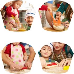 img 2 attached to 🧁 Набор для детской выпечки TOSSOW из 28 предметов с кексопечью, каталкой, формами для кексов, мерной ложкой и кулинарными принадлежностями.