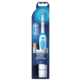 img 4 attached to 🪥 Oral-B Pro-Health Clinical Battery Power Electric Toothbrush: Enhanced Oral Care with Colorful Variations