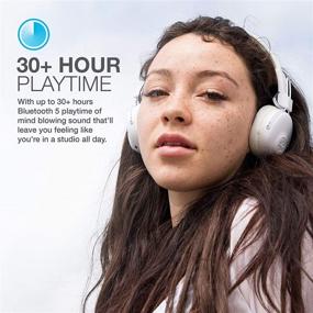 img 2 attached to 🎧 JLab Studio беспроводные наушники наушники Bluetooth для ношения на ушах с более чем 30-часовым воспроизведением по Bluetooth 5, звуком EQ3, ультрапышными накладками из искусственной кожи и облаком пены, контролем трека и громкости в белом цвете.