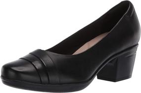 img 4 attached to Stylish and Comfortable Black Leather Women's Shoes by CLARKS Emslie Mae