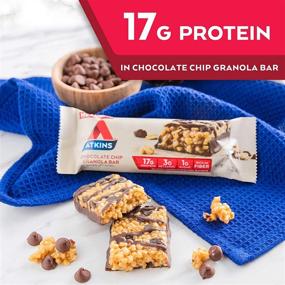 img 2 attached to 🍫 Батончик для приема пищи Atkins Protein: шоколадная чипсовая гранола, подходит для кето диеты, 5 штук - Зарядите свой день вкусным протеином!