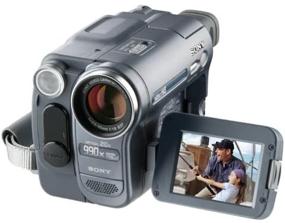 img 1 attached to Sony CCD-TRV128 Hi8 Аналоговая Handycam: 20-кратное оптическое увеличение, 990-кратное цифровое увеличение - Производителем прекращено производство.