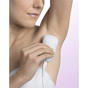 img 3 attached to 🌸 Braun Silk-épil 5 5-280: Эффективное удаление волос для женщин с триммером и охлаждающим перчаткой