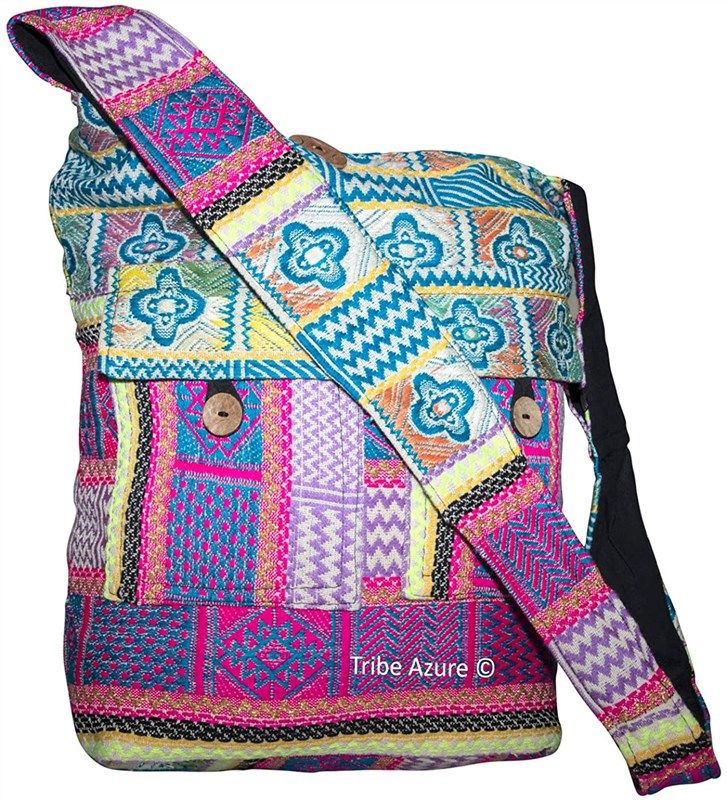 tribe azure quilted shoulder crossbody 로고