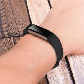 img 1 attached to 📱 LEEFOX браслеты Fitbit Alta HR и Alta - Классический аксессуарный ремешок для Fitbit Alta HR/Ace и Alta - Замена застёжки для Fitbit Alta/Alta HR - Большой/маленький для мужчин и женщин