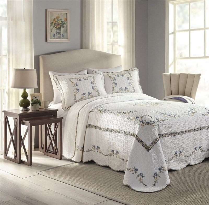 modern heirloom collection bedspread 118 inch bedding in bedspreads, coverlets & sets 로고