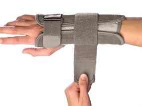 img 3 attached to Mueller Carpal Tunnel Stabilizer X Large