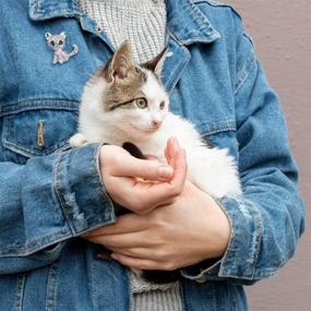 img 3 attached to 🐱 Миленький котенок-брошь Lanqueen: Разноцветные камешки украшения с котиком для дочерей, девочек и любителей кошек на дни рождения.