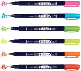 img 4 attached to Набор перьевых кистей Tombow 56437 Neon Fudenosuke, 6 штук - ассортимент жестких перьевых кистей ярких неоновых цветов для каллиграфии и художественных рисунков.