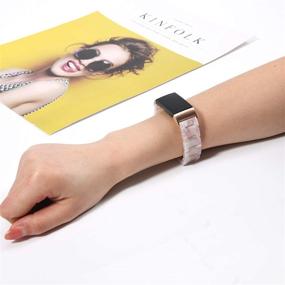 img 2 attached to 🌸 Стильные полосы из смолы Wongeto - совместимы с Fitbit, розовая золотая пряжка, розовый цвет - для Charge 3/4/3 SE - запасной запястье аксессуар браслет ремешки для женщин и мужчин.