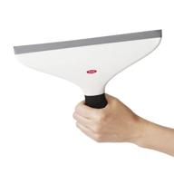 🧼 efficient cleaning with oxo white suction cup squeegee: a clear choice! logo