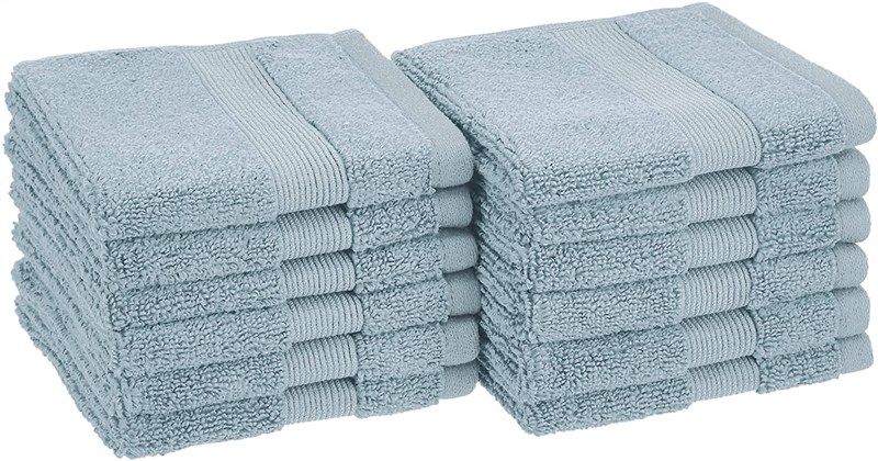 amazonbasics dual performance washcloths 12 pack 로고