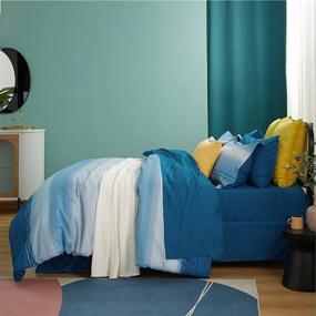 img 2 attached to Bedsure Queen Size постельное белье - Премиумный 8-штучный комплект на все времена года с одеялом и простынями в океанском синем цвете - Queen Size (88 х 88 дюймов)