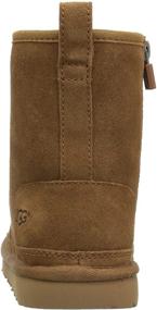 img 2 attached to UGG Unisex HARKLEY Chukka черные мальчишки - стильная и комфортная обувь для мальчиков.