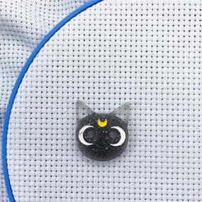 img 2 attached to 🐈 Embroidery Hoop Needle Minder: Black Cat Stitching Assistant for Effortless Needle Tracking and Cross Stitching