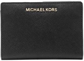 img 3 attached to Стильный и универсальный: Michael Kors Jet Set Travel Leather Medium Card Case Carryall с съемным картхолдером на черном цвете.