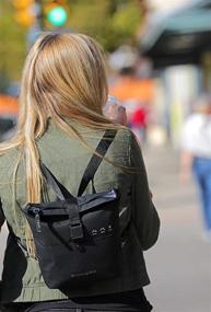 img 1 attached to 👜 Sherpani Конвертируемый сумка-рюкзак через плече - женские сумки и кошельки в стиле саквояж.