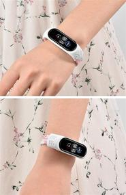 img 3 attached to 🌈 Ленты для плетения ремешка Rainbow Braided Solo Loop - Совместимы с Xiaomi Mi Band 3, Mi Band 4, Mi Band 5 и Mi Band 6 - Эластичный силиконовый нейлоновый спортивный ремешок-замена с аксессуарами на запястье - М: размер запястья 160 мм - 170 мм