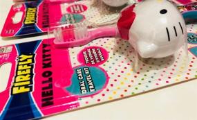 img 1 attached to 🐱 Удобный набор детских зубных щеток "Привет, Китти" - 2 штуки с защитными крышками и присосками для путешествий