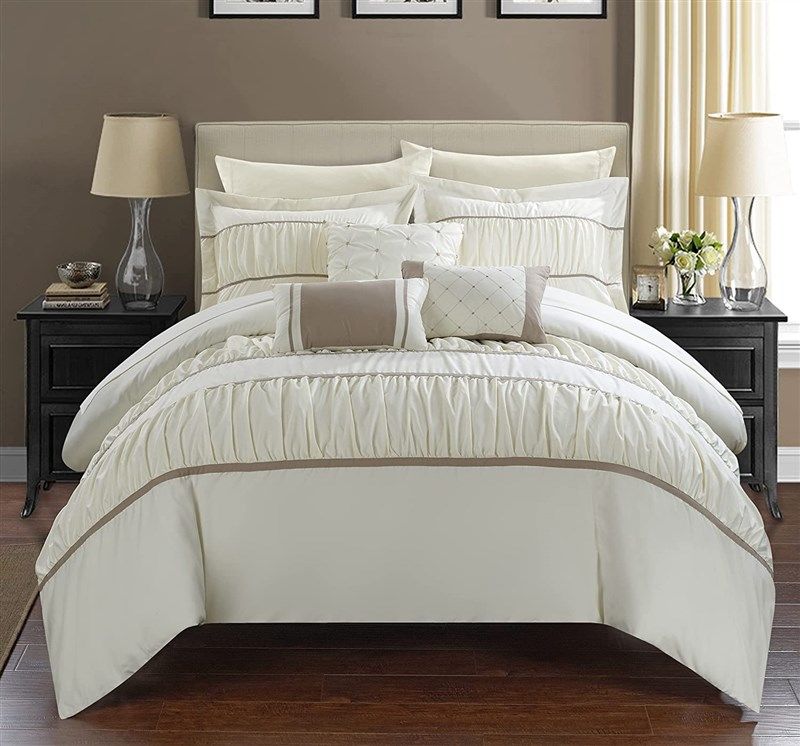 chic home piece cheryl comforter 로고