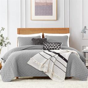 img 4 attached to 🛏️ Grey Queen Quilt Set - 3-Piece Bedspread Coverlet with Pillow Shams, Lightweight Soft Brushed Geometric Pattern, Reversible, Breathable for All Seasons