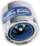 на русский язык переводится следующее название продукта: "bearing buddy 42201 ii: усиленная защита и смазка подшипника - серебристая и синяя отделка". логотип