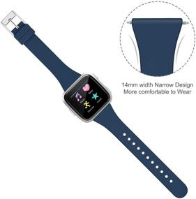 img 2 attached to 🔵 Мягкие силиконовые ремешки для Fitbit Versa / Versa 2 / Versa Lite / Versa SE, Funeng тонкая замена наручного ремешка для умных часов Versa, узкий смарт-браслет для женщин и мужчин (маленький, темно-синий)